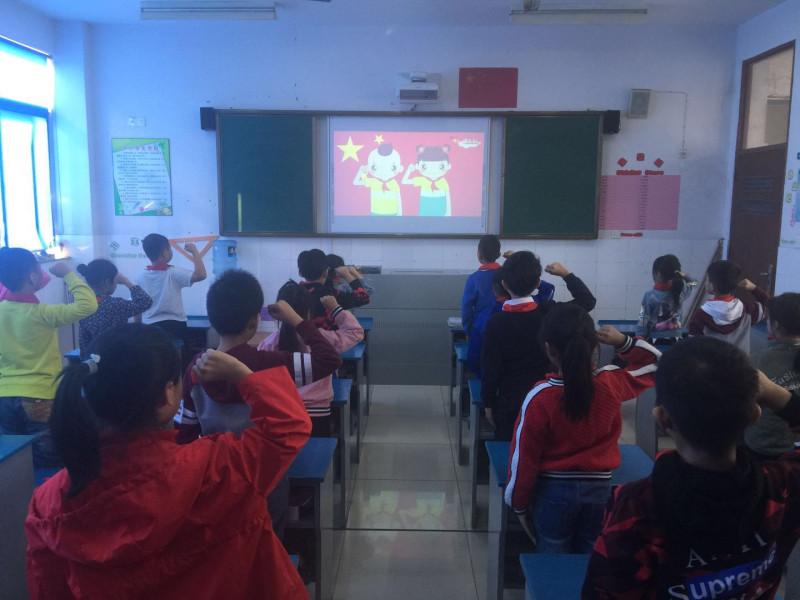 1540282591259911.jpg 队1.JPG