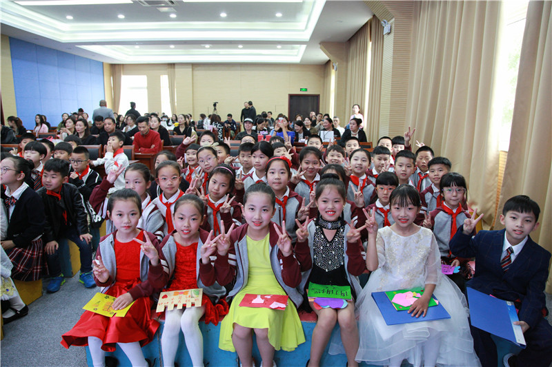 15050032.jpg